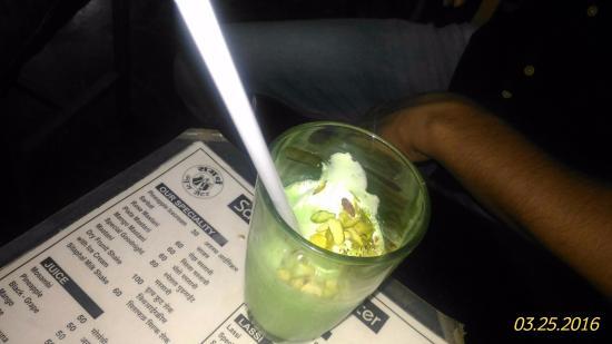 Samarth Juice Centre & Cafe